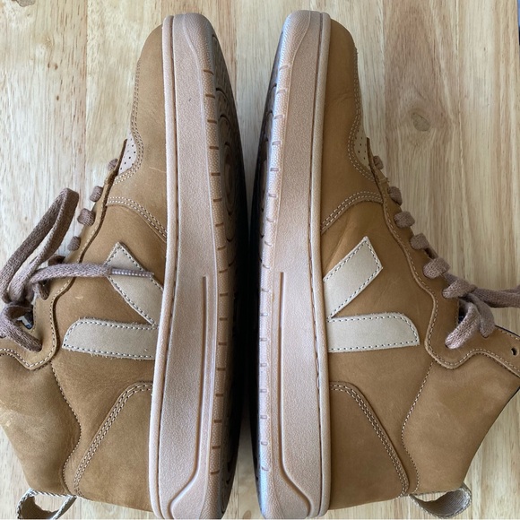 Veja V-15 Men’s Casual Shoes Nubuck ‘Camel Desert’ Size 41 (W10 / M8) - Picture 2 of 8